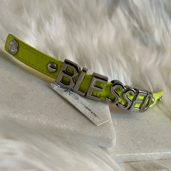 NWT BCBGeneration Fluorescent Yellow Blessed Bracelet - Picture 3 of 5